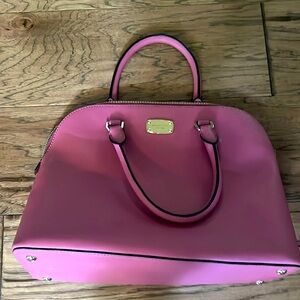 Micheal Kors hand bag